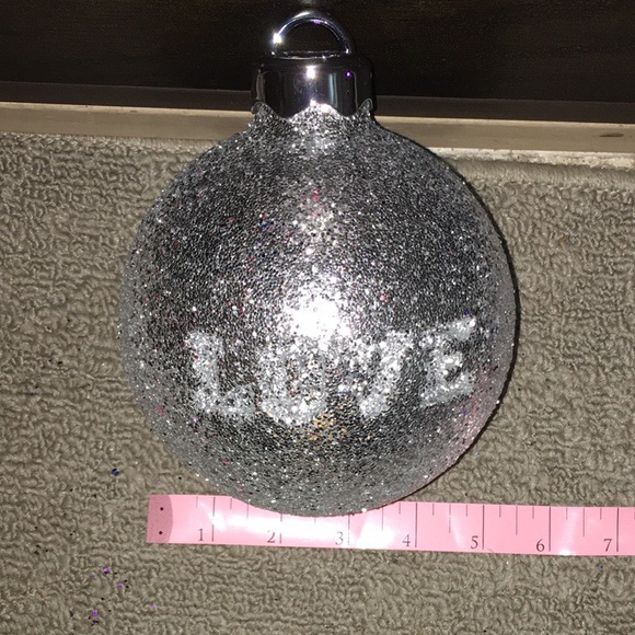 Victoria’s Secret PINK Display Christmas Ornaments - Picture 4 of 4